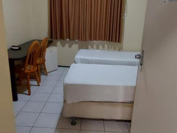 Hotel Praia 2000 : photo 8 de la chambre chambre lits jumeaux standard