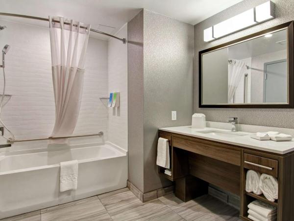 Home2 Suites By Hilton Edmonton South : photo 5 de la chambre suite 1 chambre lit king-size - non-fumeurs