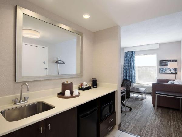 Hampton Inn & Suites by Hilton Dartmouth - Halifax : photo 5 de la chambre suite studio lit king-size - non-fumeurs