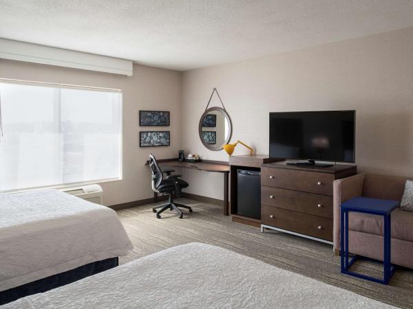 Hampton Inn & Suites by Hilton Dartmouth - Halifax : photo 4 de la chambre chambre 2 lits queen-size - accessible aux personnes à mobilité réduite - non-fumeurs