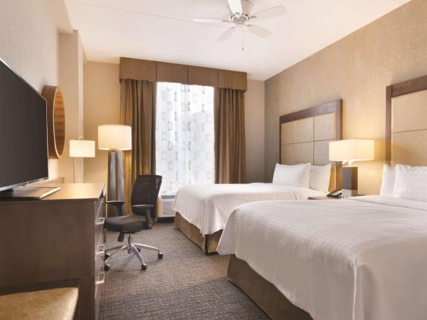 Homewood Suites by Hilton Calgary Downtown : photo 1 de la chambre suite studio avec 2 lits queen-size - non-fumeurs