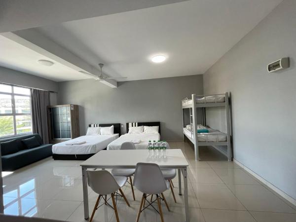 Reno Hotel Ipoh : photo 4 de la chambre studio familial