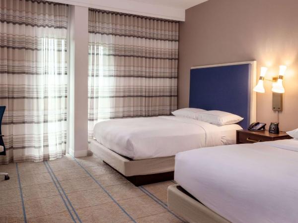 Hilton Austin Airport : photo 2 de la chambre chambre double avec 2 lits doubles - non-fumeurs