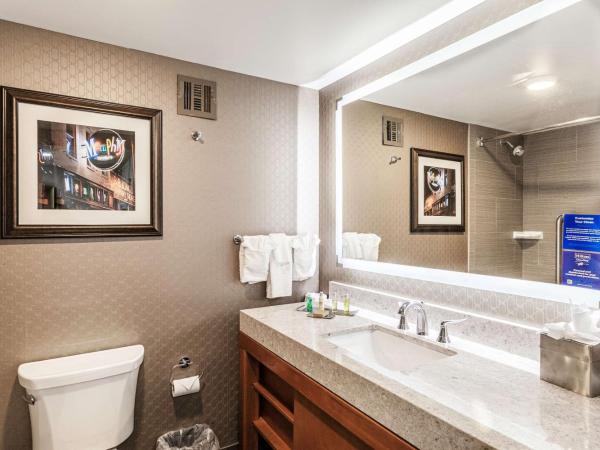 DoubleTree by Hilton Memphis : photo 5 de la chambre chambre double avec 2 lits doubles - non-fumeurs