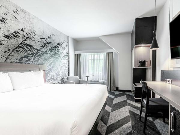 DoubleTree by Hilton Quebec Resort : photo 1 de la chambre chambre lit king-size