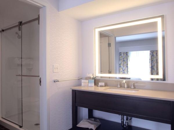 Hampton Inn & Suites Columbus/University Area : photo 2 de la chambre suite studio lit king-size - non-fumeurs