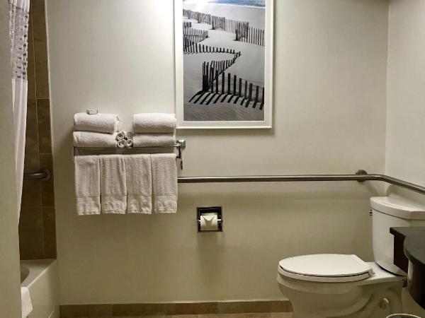 Hampton Inn by Hilton San Diego - Kearny Mesa : photo 2 de la chambre queen room with two queen beds and bath tub - mobility and hearing access/non-smoking