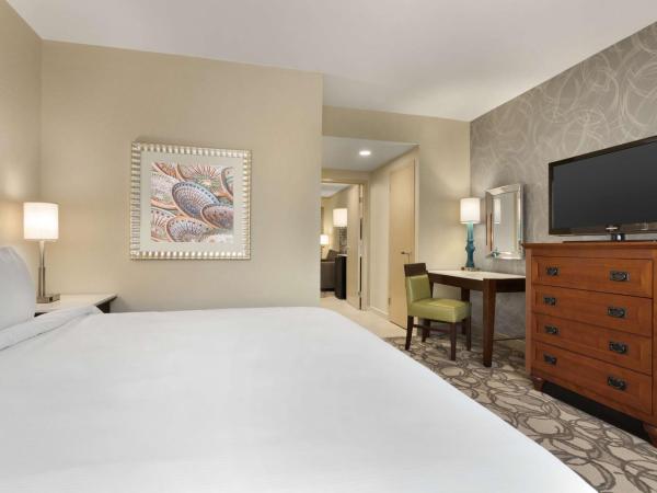 Embassy Suites San Antonio Airport : photo 1 de la chambre suite 2 chambres lit king-size - non-fumeurs