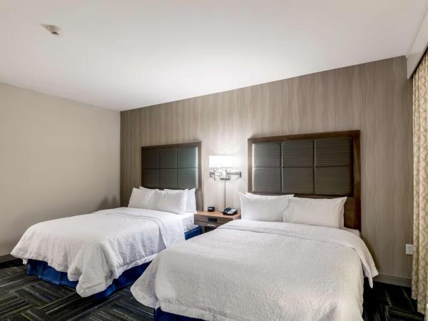 Hampton Inn Oklahoma City Northeast OK : photo 1 de la chambre chambre avec 2 lits queen-size - accessible aux personnes à mobilité réduite - non-fumeurs