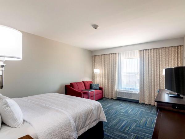 Hampton Inn Oklahoma City Northeast OK : photo 2 de la chambre chambre lit king-size avec canapé-lit - non-fumeurs
