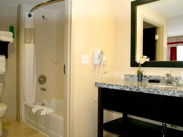 Hampton Inn & Suites Salt Lake City-University/Foothill Drive : photo 2 de la chambre suite studio lit king-size avec canapé-lit – non-fumeurs