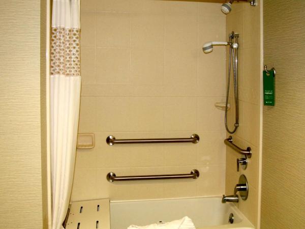 Hampton Inn & Suites Salt Lake City-University/Foothill Drive : photo 5 de la chambre suite studio lit king-size - accessible aux personnes à mobilité réduite - non-fumeurs