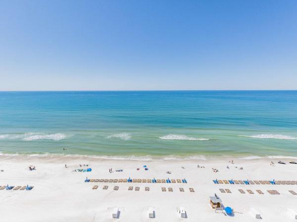 Hampton Inn & Suites Panama City Beach-Beachfront : photo 1 de la chambre king studio with roll-in shower and balcony - mobility and hearing access/non-smoking