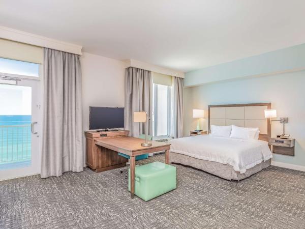 Hampton Inn & Suites Panama City Beach-Beachfront : photo 2 de la chambre king studio with roll-in shower and balcony - mobility and hearing access/non-smoking