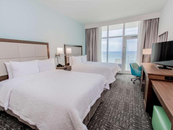 Hampton Inn & Suites Panama City Beach-Beachfront : photo 2 de la chambre chambre avec 2 grands lits queen-size 
