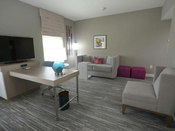 Hampton Inn & Suites Oklahoma City/Quail Springs : photo 1 de la chambre suite studio lit king-size - non-fumeurs