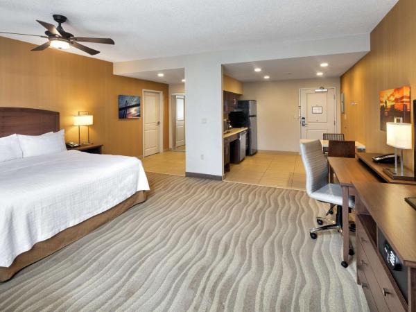 Homewood Suites by Hilton Halifax - Downtown : photo 1 de la chambre suite studio lit king-size - non-fumeurs