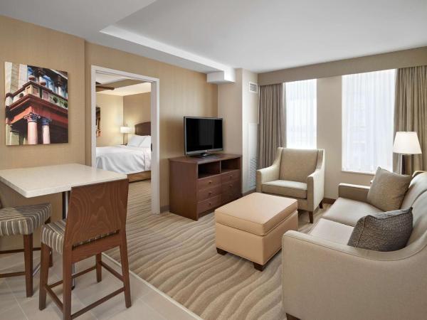Homewood Suites by Hilton Halifax - Downtown : photo 2 de la chambre suite 1 chambre lit king-size - non-fumeurs