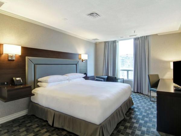 DoubleTree by Hilton Toronto Downtown : photo 2 de la chambre chambre lit king-size