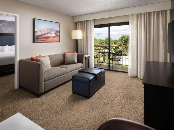 Embassy Suites by Hilton Tucson East : photo 5 de la chambre suite lit king-size 2 chambres