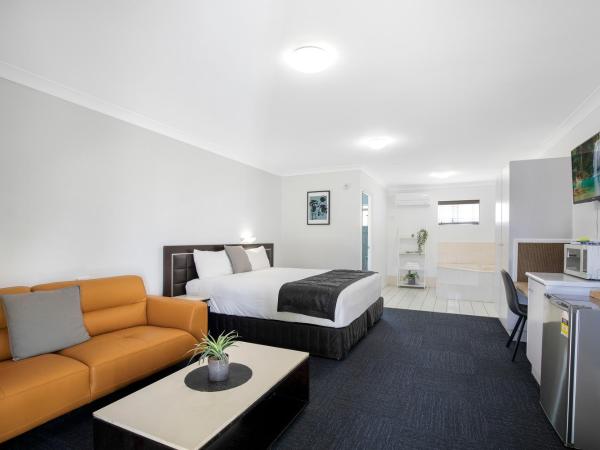 Comfort Inn North Brisbane : photo 4 de la chambre chambre lit king-size spa - non-fumeurs