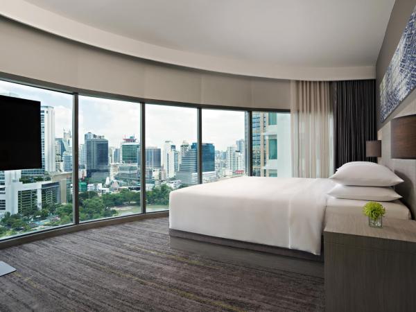 Hyatt Place Bangkok Sukhumvit : photo 3 de la chambre specialty king room with sofa bed and view