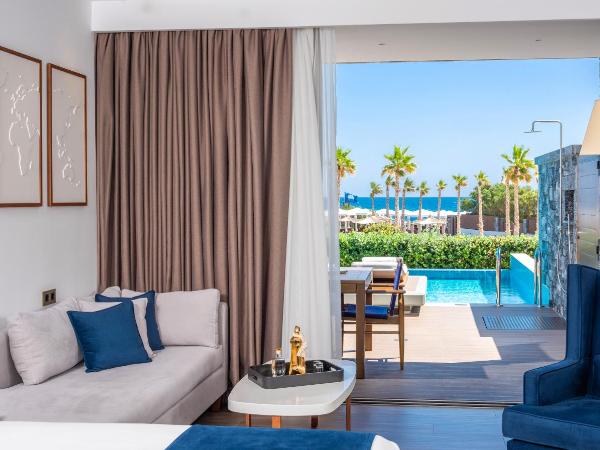 Nana Princess Suites Villas & Spa : photo 2 de la chambre suite junior deluxe avec piscine privée - côté piscine