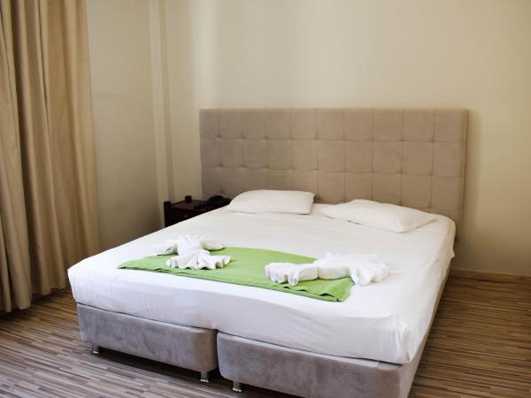 City Center Hotel : photo 5 de la chambre chambre double ou lits jumeaux