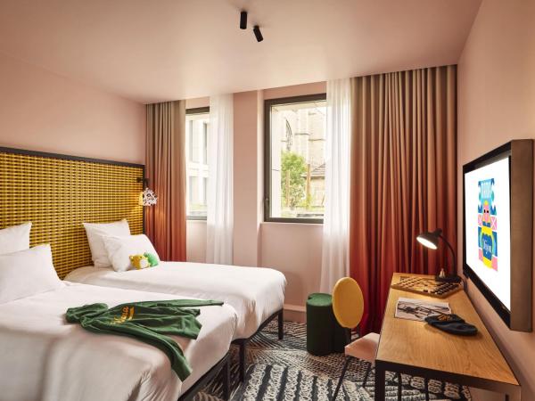 Mama Shelter Dijon : photo 1 de la chambre chambre lits jumeaux moyenne - maman