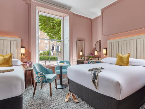 Waterloo Town House & Suites : photo 2 de la chambre chambre triple