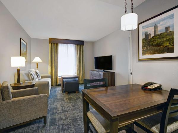 Homewood Suites Charlotte Ayrsley : photo 2 de la chambre suite 1 chambre lit king-size de luxe - non-fumeurs