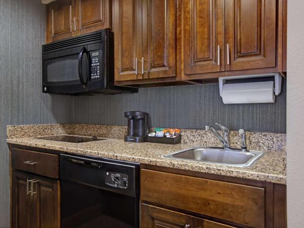 Homewood Suites Charlotte Ayrsley : photo 4 de la chambre suite 2 chambres - non-fumeurs