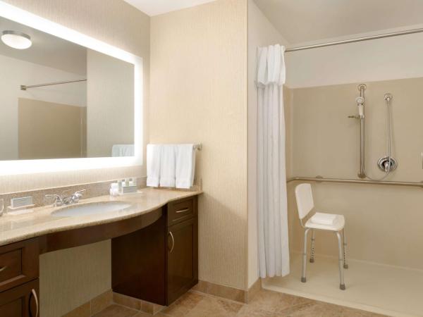 Homewood Suites by Hilton Las Vegas Airport : photo 6 de la chambre suite studio lit king-size - non-fumeurs