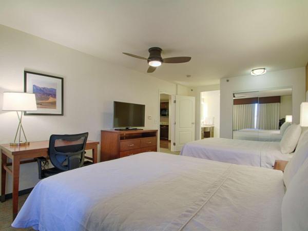 Homewood Suites by Hilton Las Vegas Airport : photo 3 de la chambre suite 1 chambre avec 2 lits queen-size - non-fumeurs