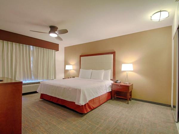 Homewood Suites by Hilton Las Vegas Airport : photo 3 de la chambre suite 1 chambre lit king-size - non-fumeurs