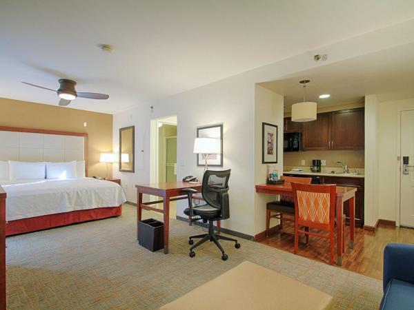 Homewood Suites by Hilton Las Vegas Airport : photo 2 de la chambre suite studio lit king-size - non-fumeurs