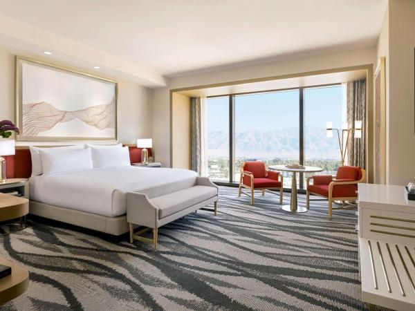 Conrad Las Vegas At Resorts World : photo 1 de la chambre chambre king premium avec vue sur ville