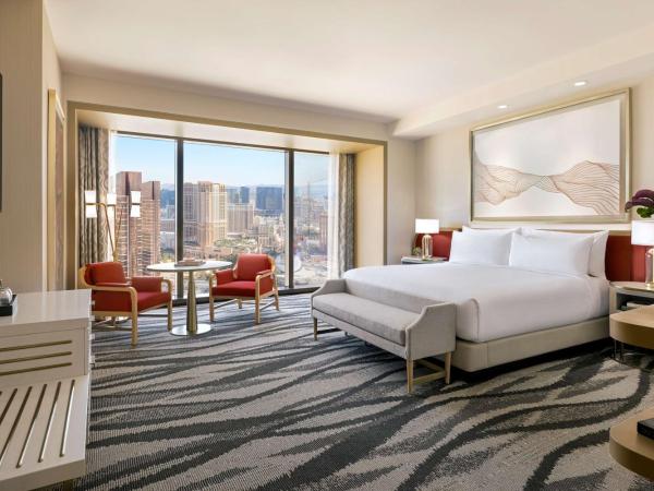Conrad Las Vegas At Resorts World : photo 1 de la chambre chambre lit king-size premium - vue sur strip