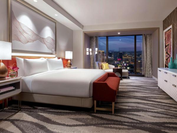 Conrad Las Vegas At Resorts World : photo 1 de la chambre suite 2 chambres lit king-size - vue sur strip