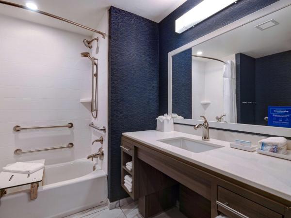 Home2 Suites By Hilton Nashville Downtown-Metrocenter : photo 8 de la chambre suite studio lit king-size - adaptée aux personnes malentendantes - non-fumeurs