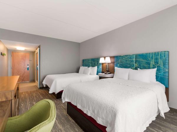 Hampton Inn & Suites Charlotte-Airport : photo 3 de la chambre chambre 2 lits queen-size - non-fumeurs