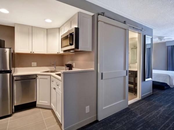 Homewood Suites by Hilton Philadelphia-City Avenue : photo 6 de la chambre suite studio lit king-size - non-fumeurs