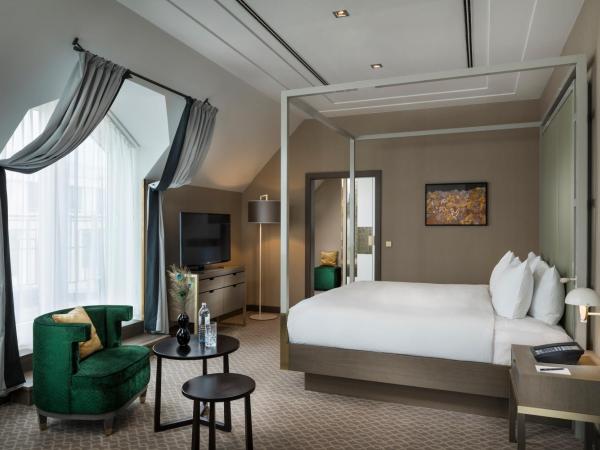 Hilton Vienna Plaza : photo 6 de la chambre suite royale de grand standing