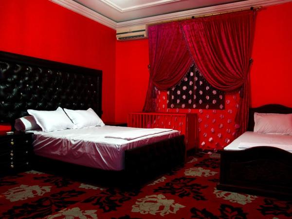 Dar Fadma : photo 2 de la chambre suite familiale avec balcon