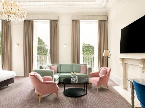 voco Edinburgh - Royal Terrace, an IHG Hotel : photo 8 de la chambre suite lit king-size