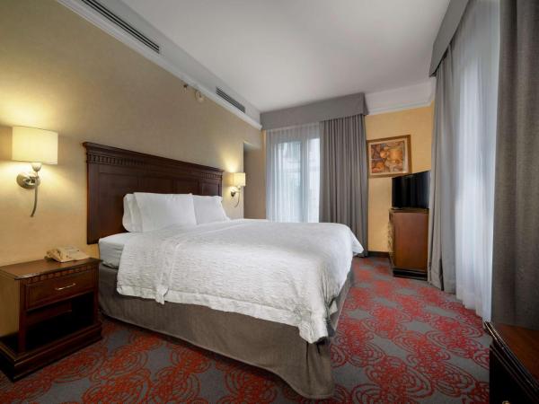 Hampton Inn & Suites Mexico City - Centro Historico : photo 2 de la chambre suite 1 chambre lit king-size avec canapé-lit - non-fumeurs