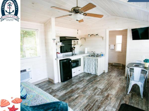 Long Cove Resort and Marina : photo 4 de la chambre suite lit queen-size deluxe