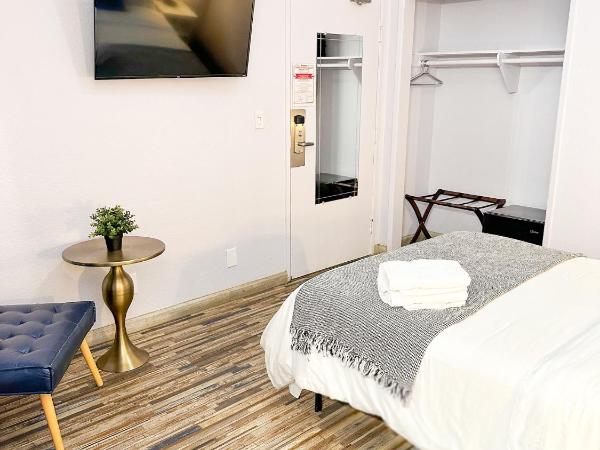 Samesun Venice Beach Hotel & Hostel : photo 7 de la chambre chambre double avec salle de bains commune