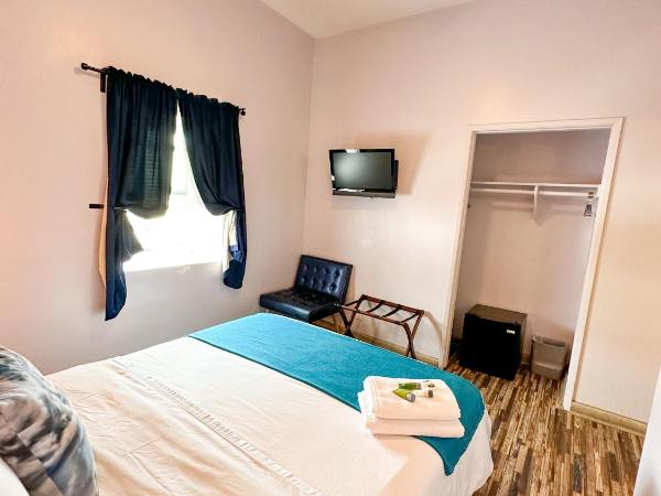 Samesun Venice Beach : photo 1 de la chambre chambre double avec salle de bains privative