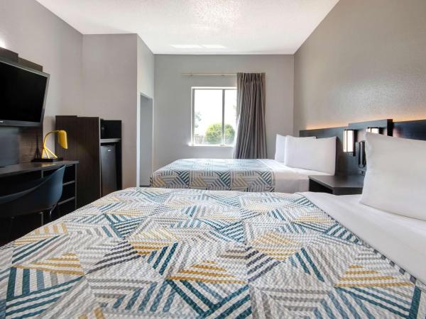 Motel 6-San Antonio, TX - South : photo 1 de la chambre chambre 2 lits queen-size - non-fumeurs